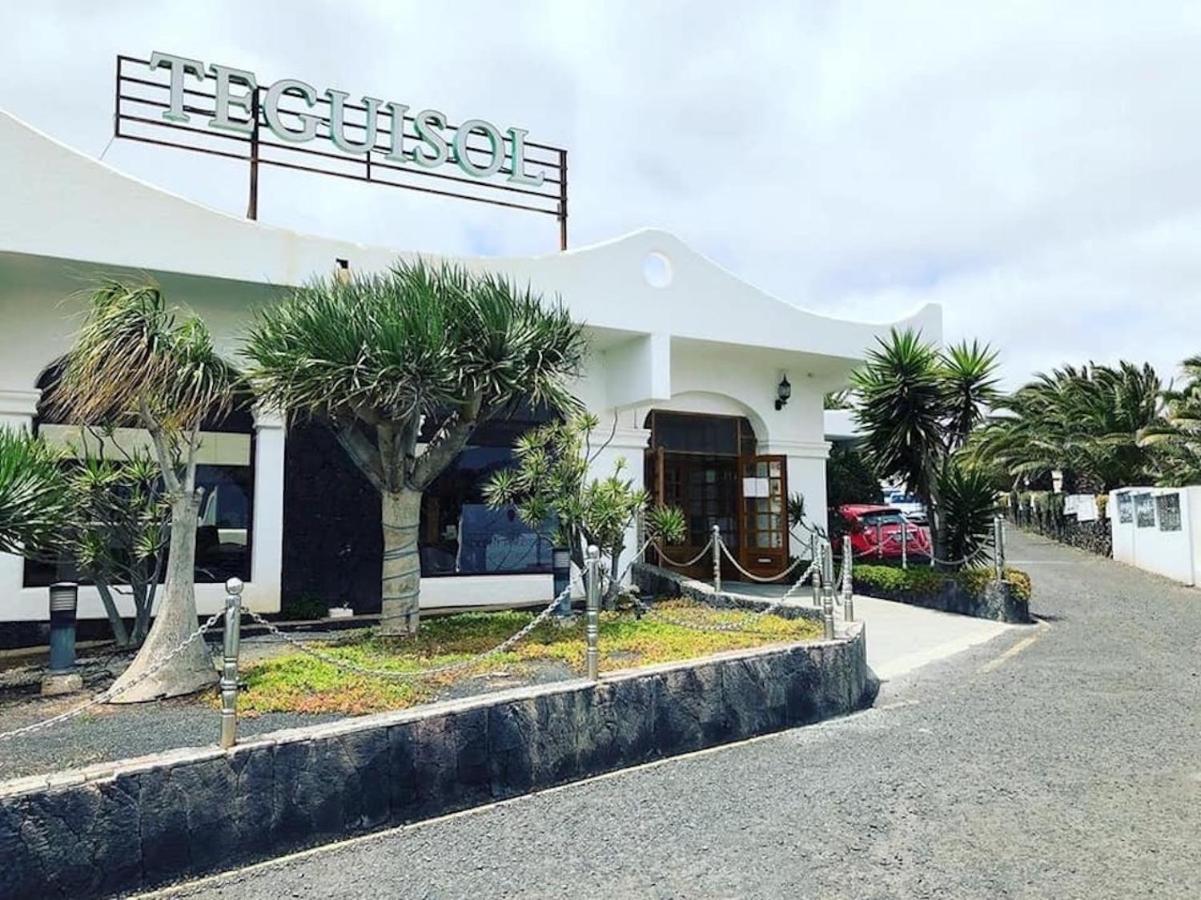 Vivienda Vacacional Rose Costa Teguise Exterior foto